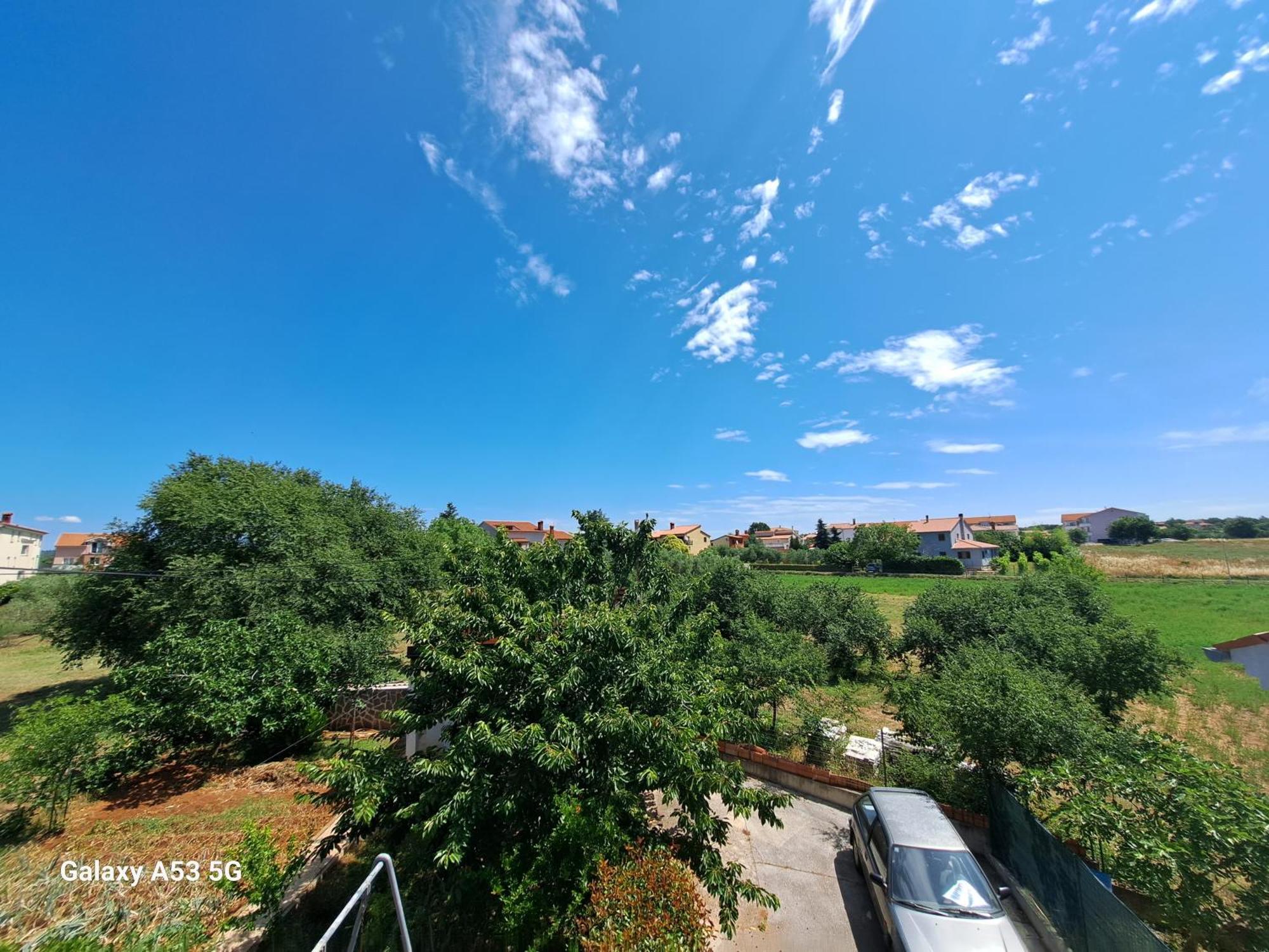 Aparments Orange & Blue Apartment Fažana Екстериор снимка