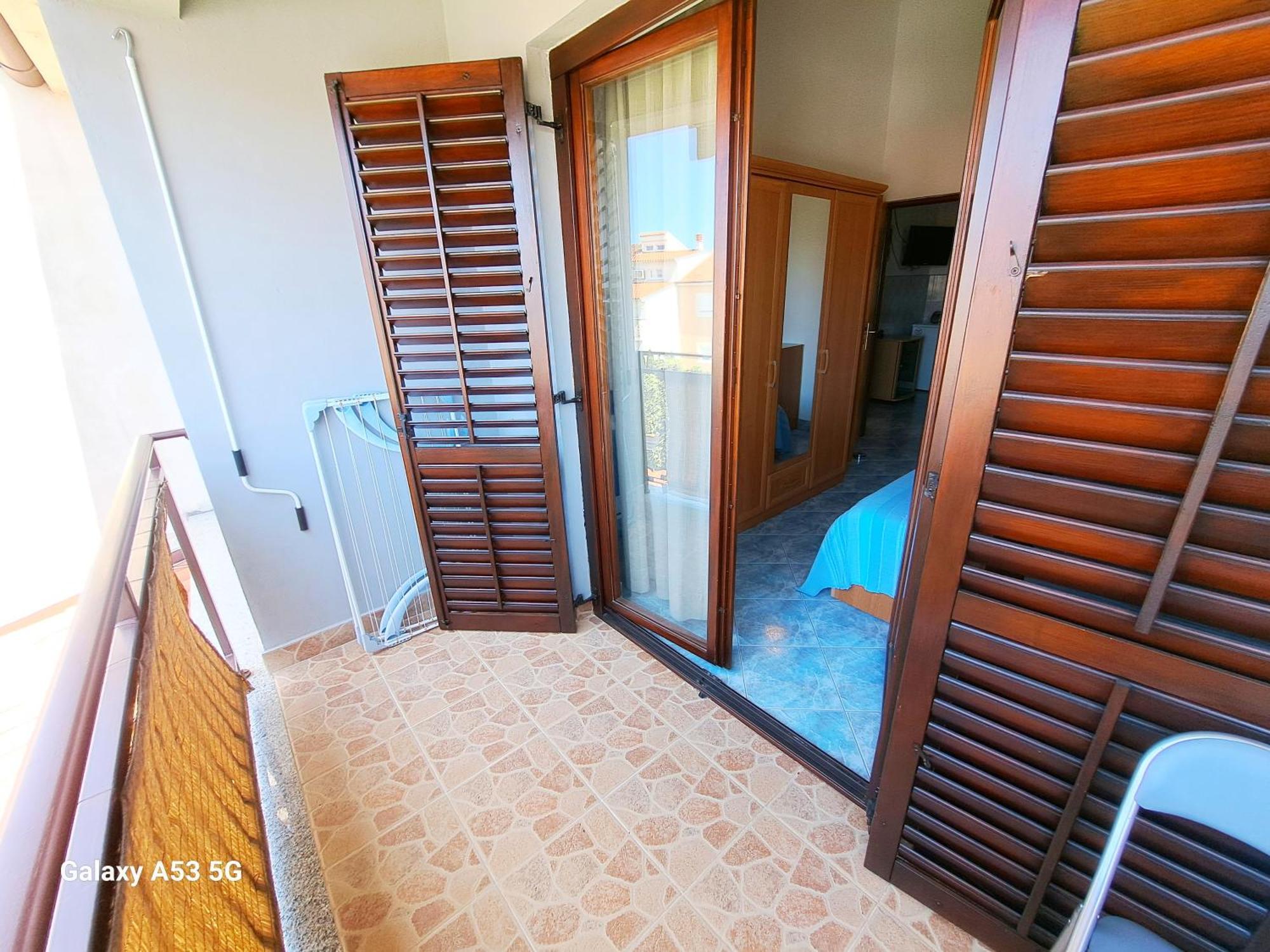 Aparments Orange & Blue Apartment Fažana Екстериор снимка